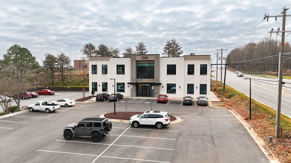 More Photos Of 246 Beatty Dr, Belmont Medical For Lease