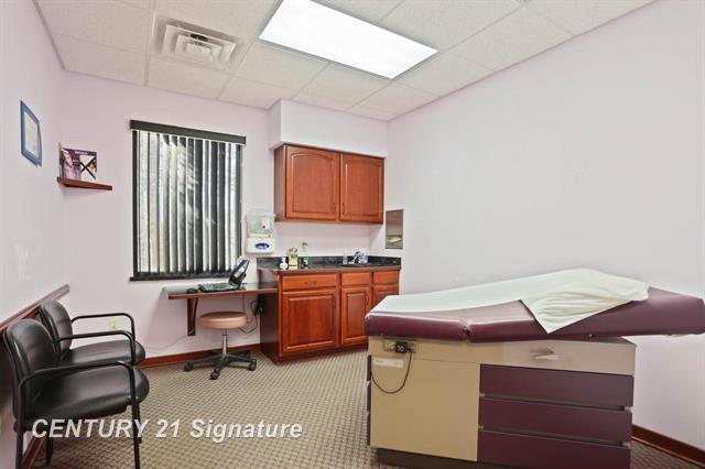 More Photos Of 4757 Mcleod Dr E, Saginaw Medical For Sale