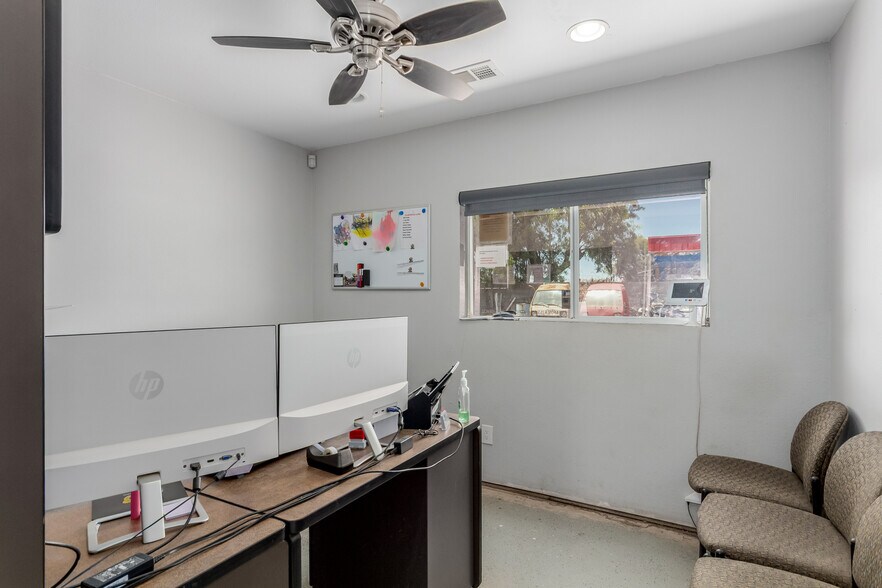 More Photos Of 2244 W Apache Trl, Apache Junction Contractor Storage Yard For Sale