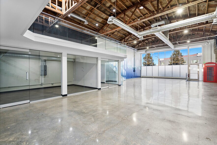 More Photos Of 1802-1808 El Camino Real, Redwood City General Retail For Lease