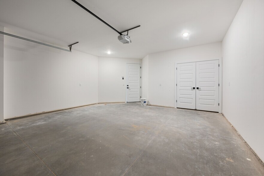 More Photos Of 1935 W 250 S, Hurricane Apartments For Sale