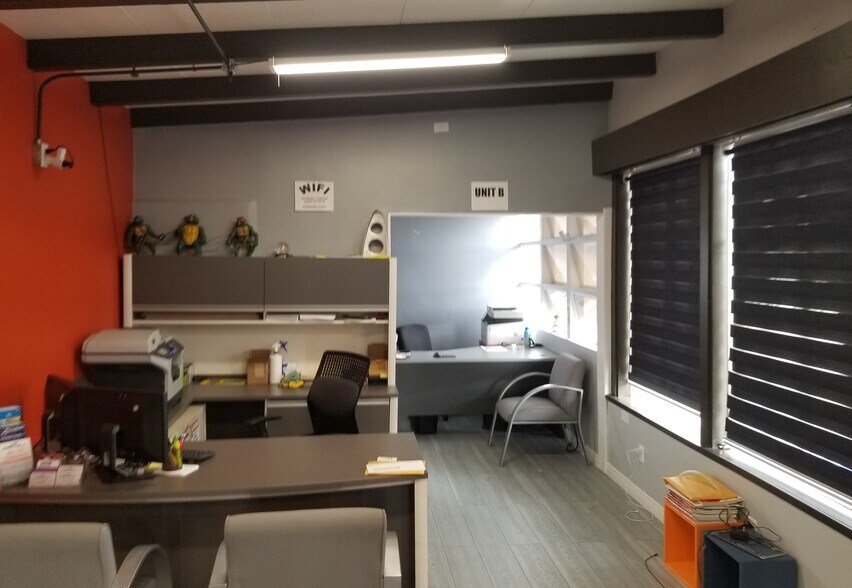 More Photos Of 29753-29757 Bouquet Canyon Rd, Santa Clarita Auto Dealership For Lease