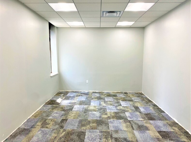 More Photos Of 2002 Ludlow St, Philadelphia Office For Lease