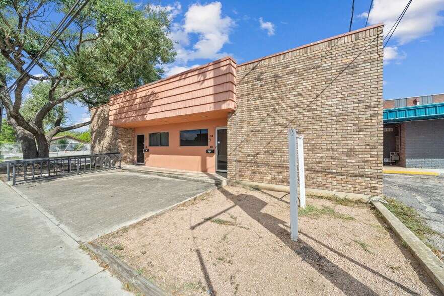 More Photos Of , San Marcos General Retail For Sale