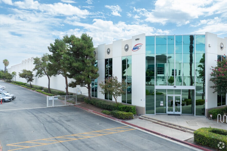 Primary Photo Of 14701 Yorba Ave, Chino Distribution For Lease
