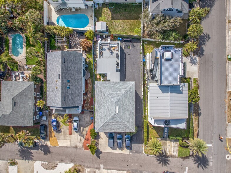 More Photos Of 123 Margaret St, Neptune Beach Multifamily For Sale