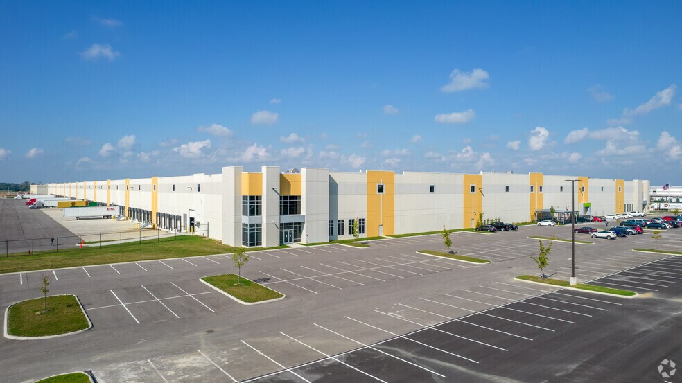 Primary Photo Of 1020 Enterprise Pkwy, West Jefferson Distribution For Lease