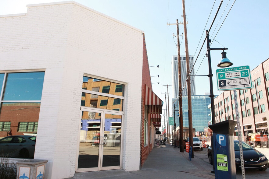 More Photos Of 416-420 E 2nd St, Tulsa Storefront Retail Office For Lease