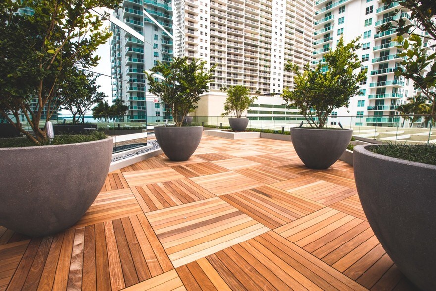 More Photos Of 1221 Brickell Ave, Miami Office For Lease