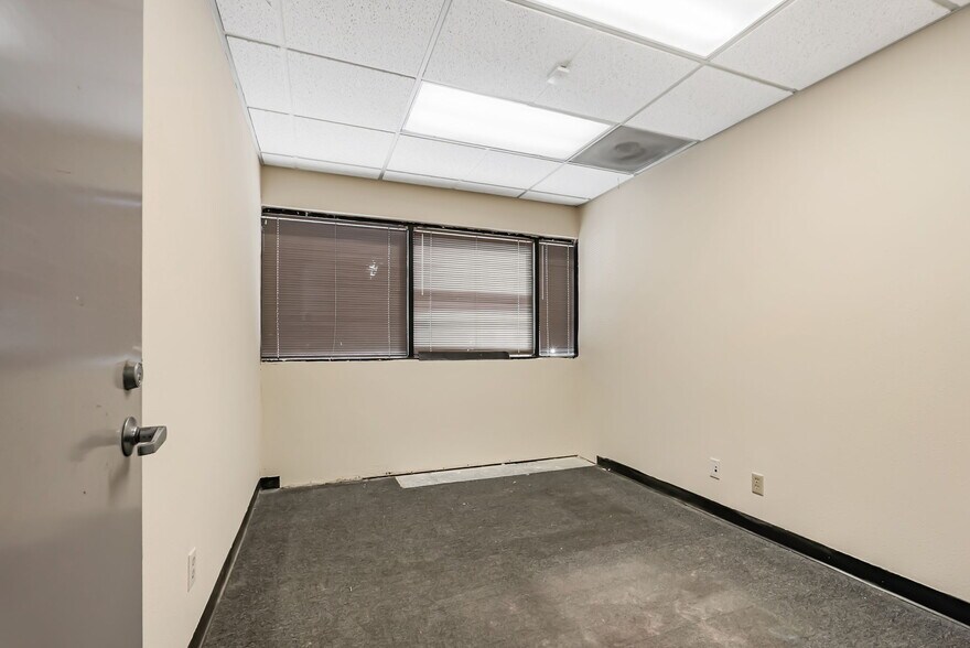 More Photos Of 2485 Technology Dr, Hayward Research And Development For Lease