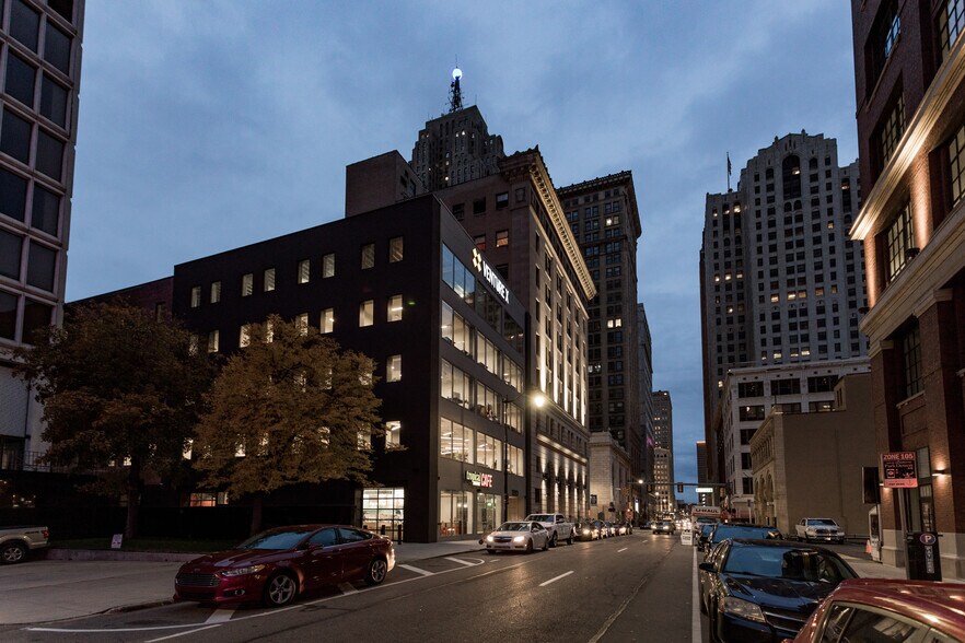 More Photos Of 220 W Congress St, Detroit Office For Lease