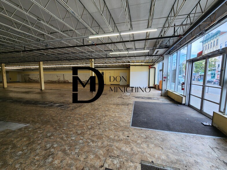More Photos Of 412-416 Main St, Poughkeepsie Storefront Retail Office For Sale