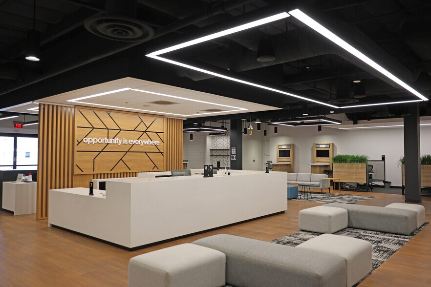 More Photos Of 4201 W Vanowen Pl, Burbank Light Distribution For Lease