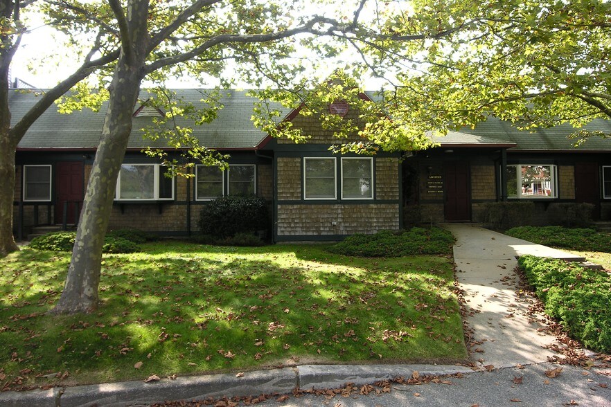 More Photos Of 294 Valley Rd, Middletown Office For Lease