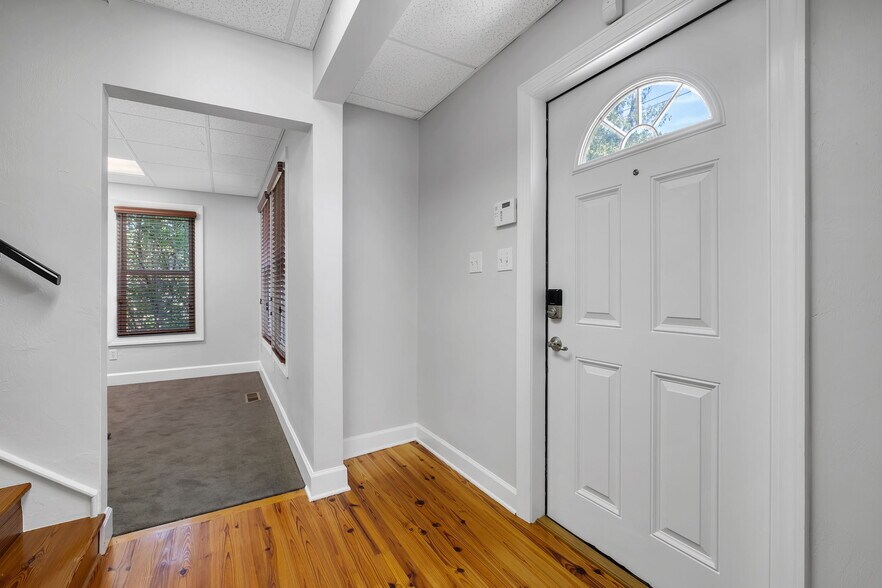 More Photos Of 107 W 5th, Tallahassee Office For Lease
