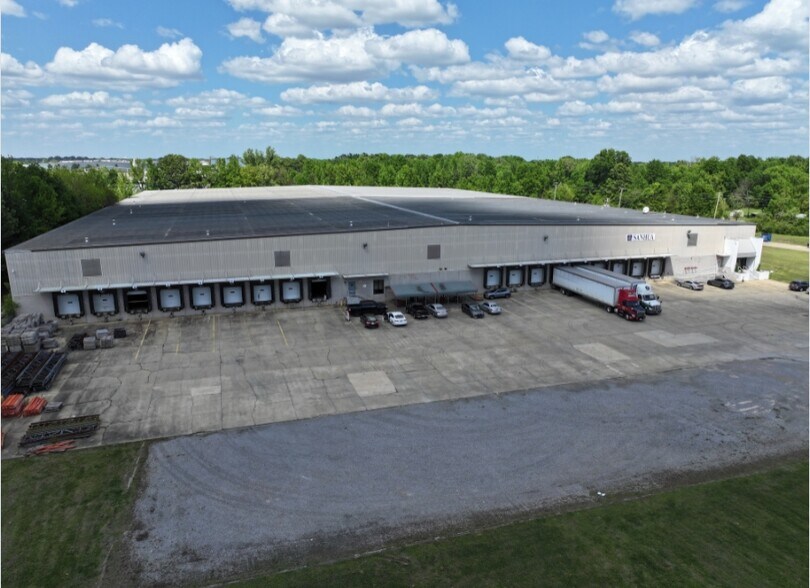 More Photos Of 195 Industrial N dr, Gluckstadt Industrial For Lease
