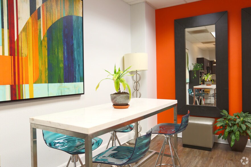 More Photos Of 1500 NE 15th Ave, Portland Apartments For Lease