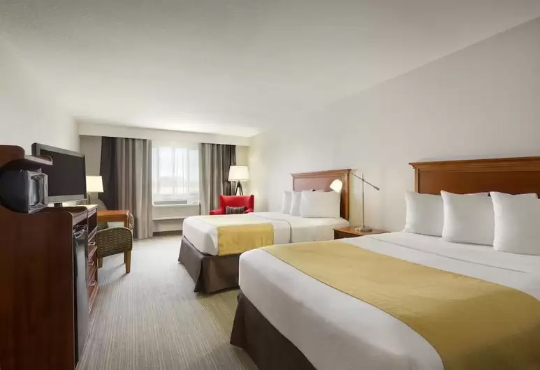 More Photos Of 664 Chase Blvd, Sidney Hotel For Sale