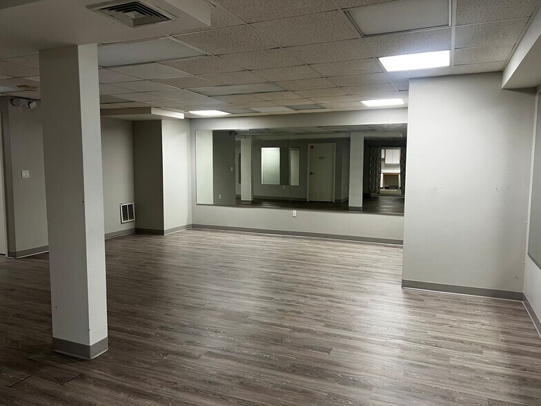 More Photos Of 288 Highland Ave, Cheshire Medical For Lease