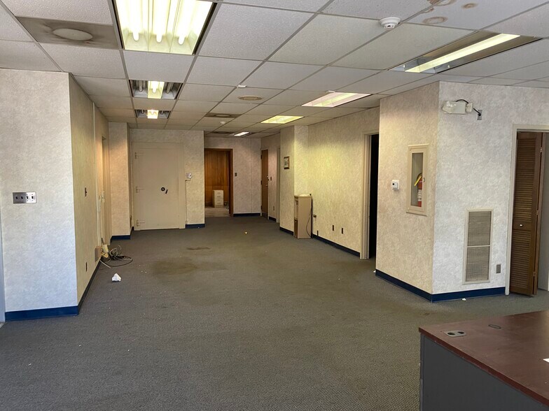 More Photos Of 1330 High St, South Bend Industrial For Sale