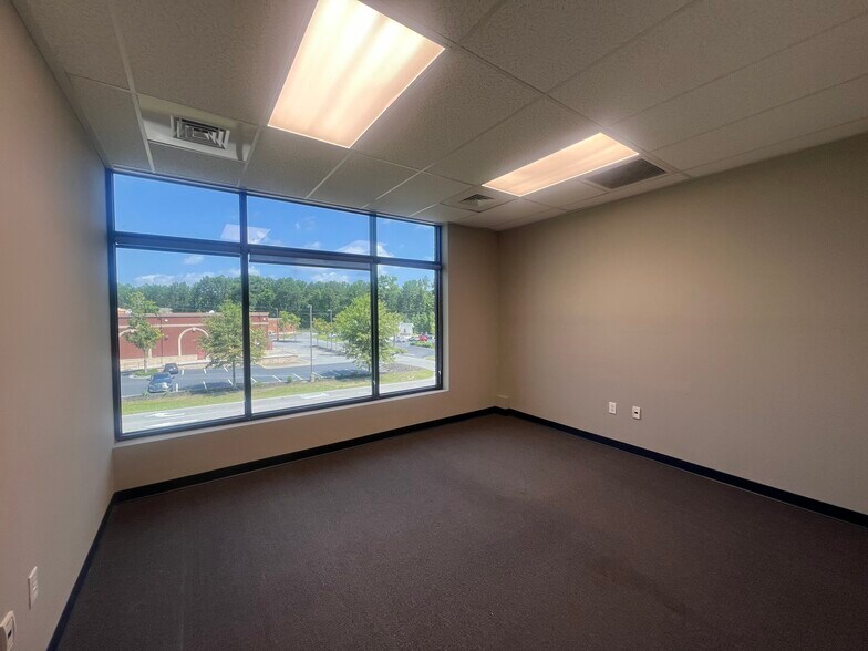 More Photos Of 597 Old Mount Holly Rd, Goose Creek Coworking Space
