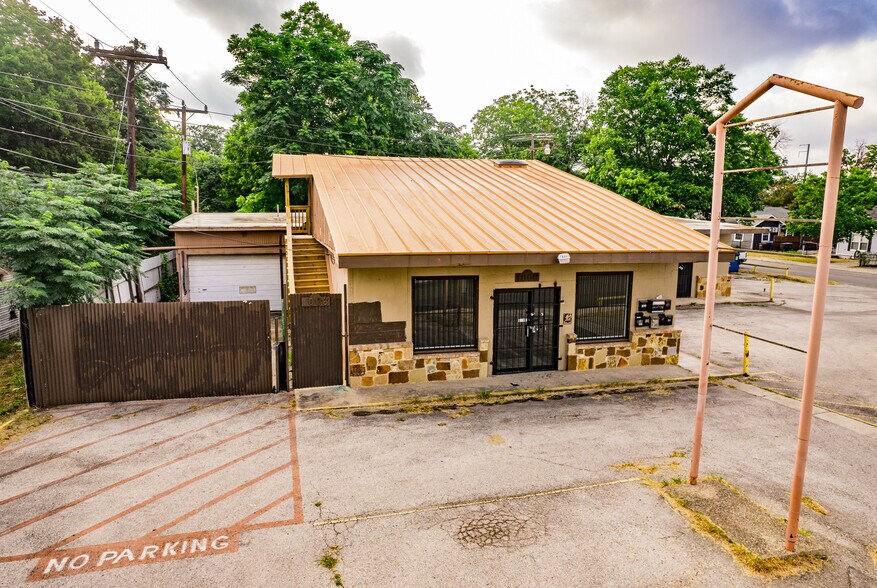 More Photos Of 1006 West Ave, San Antonio Freestanding For Sale