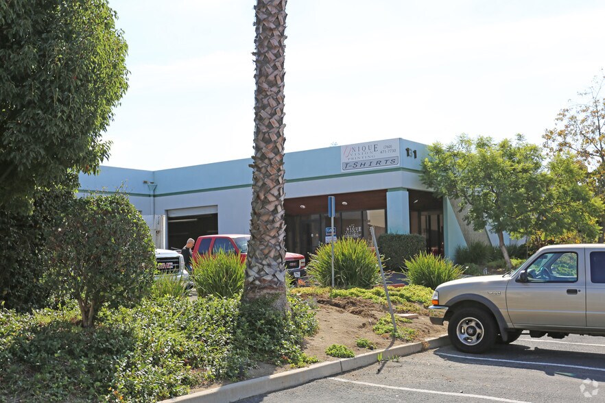 More Photos Of 131 Venture St, San Marcos Manufacturing For Sale