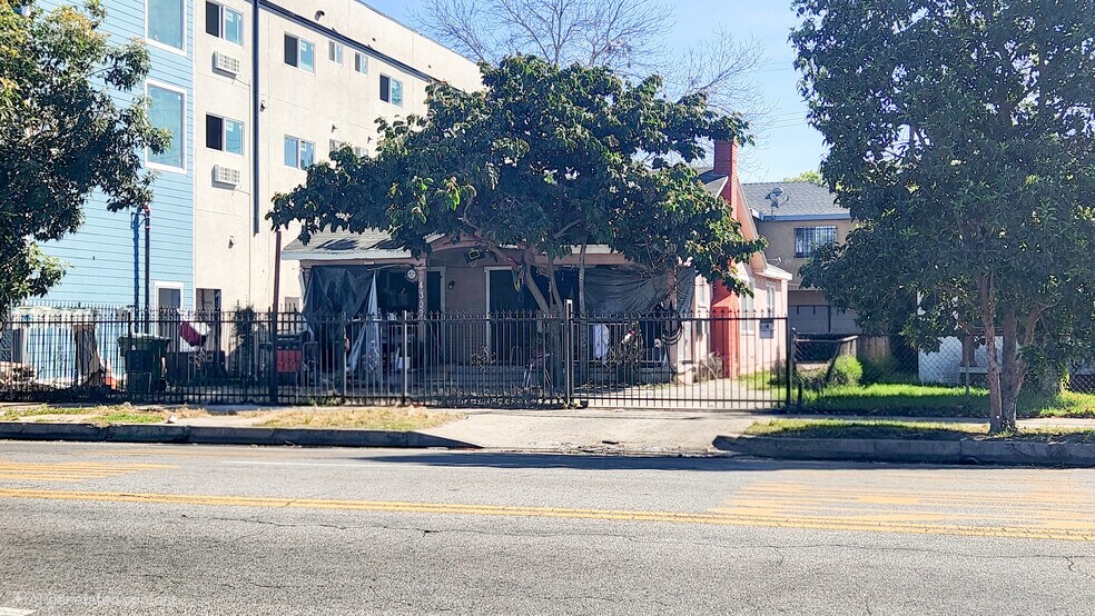 Primary Photo Of 4300 S Western Ave, Los Angeles Land For Sale