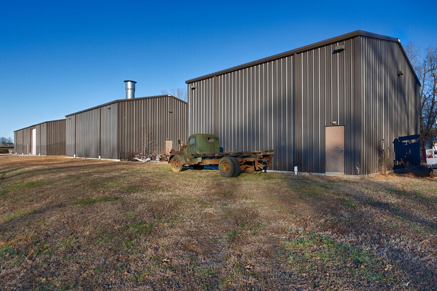 6594 Old Railroad Bed Rd, Toney, AL 35773 Industrial For Lease