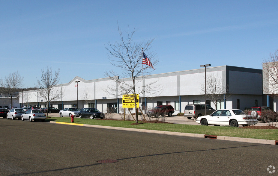 Primary Photo Of 2120 W Greenview Dr, Middleton Light Manufacturing For Lease