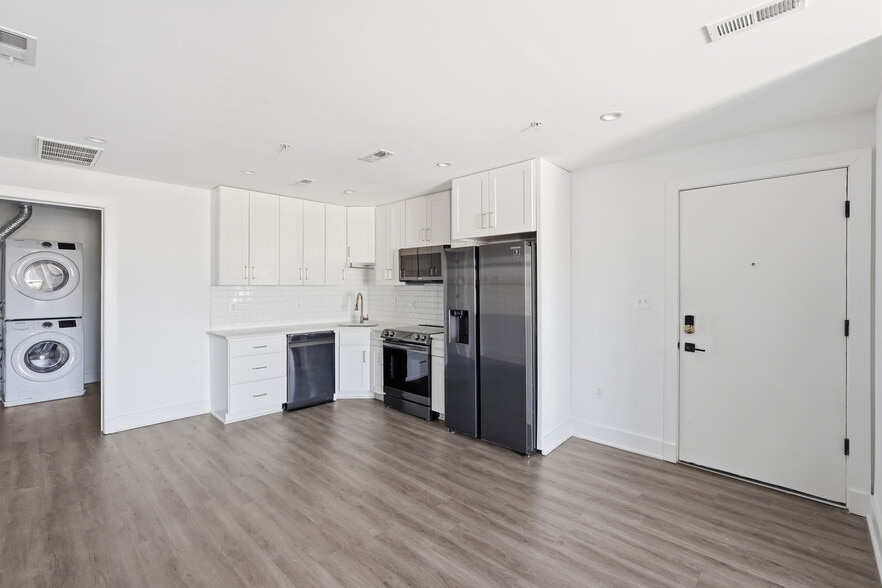 More Photos Of 1122 Bladensburg Rd NE, Washington Apartments For Sale