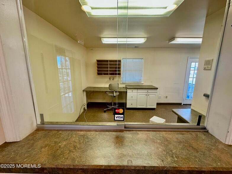 More Photos Of 751 Fischer Blvd, Toms River Medical For Sale