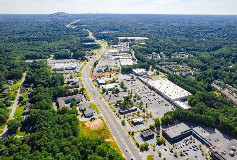 More Photos Of 4175 Stone Mountain Highway, Lilburn Land For Sale
