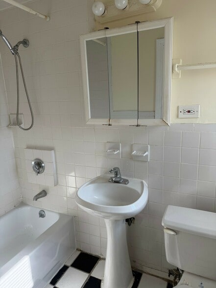 More Photos Of 24 Linden St, Medford Apartments For Sale