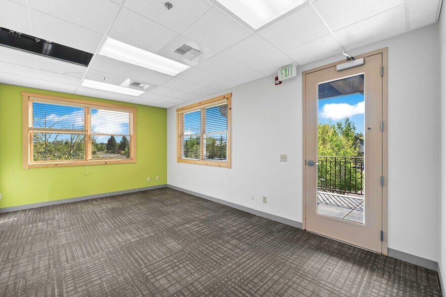 More Photos Of 12313 Soaring Way, Truckee Medical For Sale