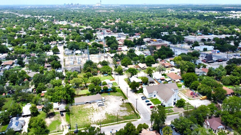 More Photos Of 507 E Mayfield Blvd, San Antonio Religious Facility For Sale