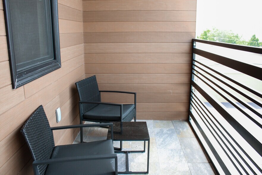 More Photos Of 1807 Logan Ave, Knoxville Multifamily For Sale