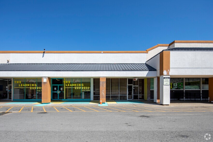 More Photos Of 9060-9098 Parkway E, Birmingham Unknown For Lease