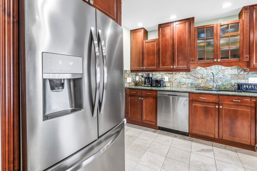 More Photos Of , Tampa Multifamily For Sale