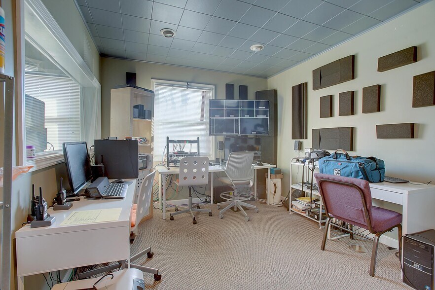 More Photos Of 1321-1323 S Austin Blvd, Cicero Religious Facility For Sale