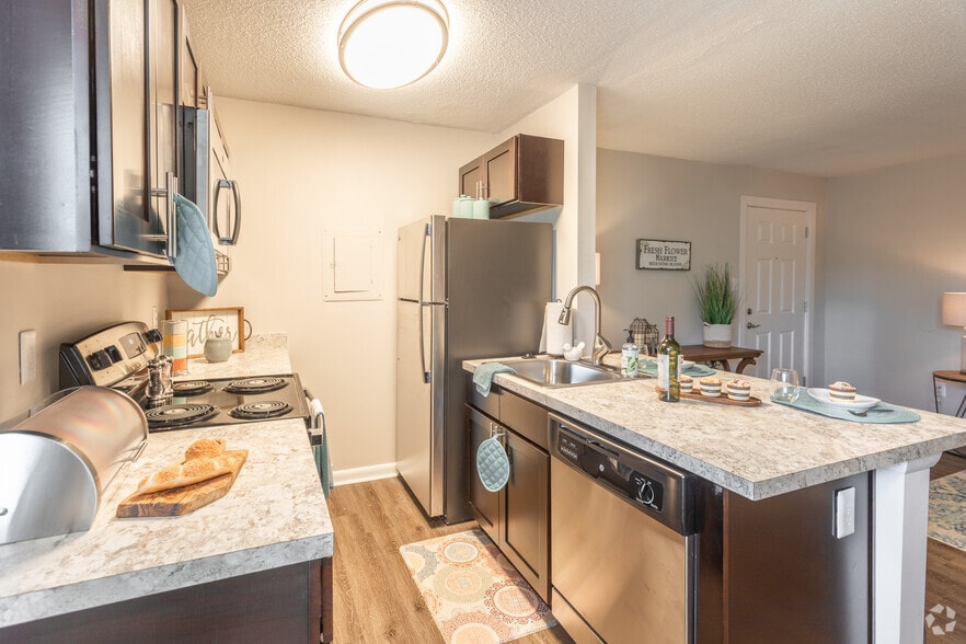 More Photos Of 6139 Edward St, Norfolk Apartments For Sale