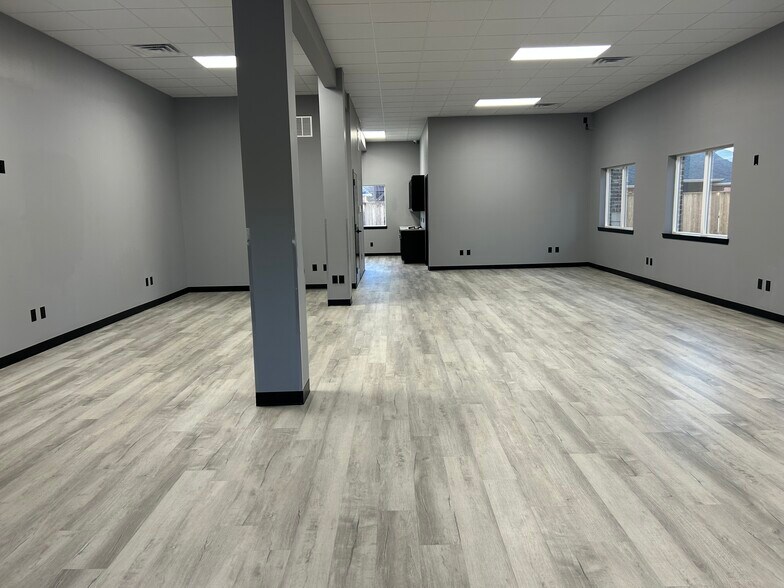 More Photos Of 3903 98th St, Lubbock Medical For Lease