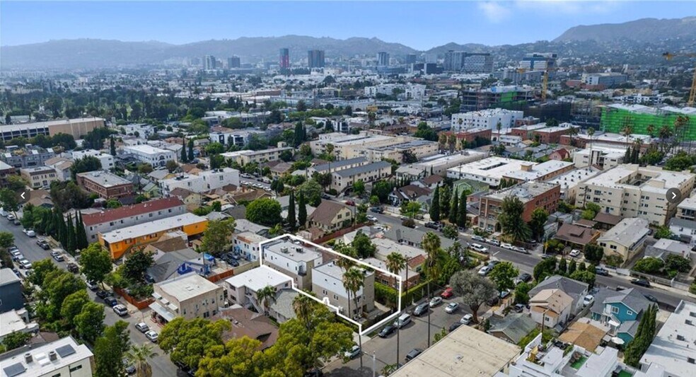 More Photos Of 961 N St Andrews Pl, Los Angeles Apartments For Sale