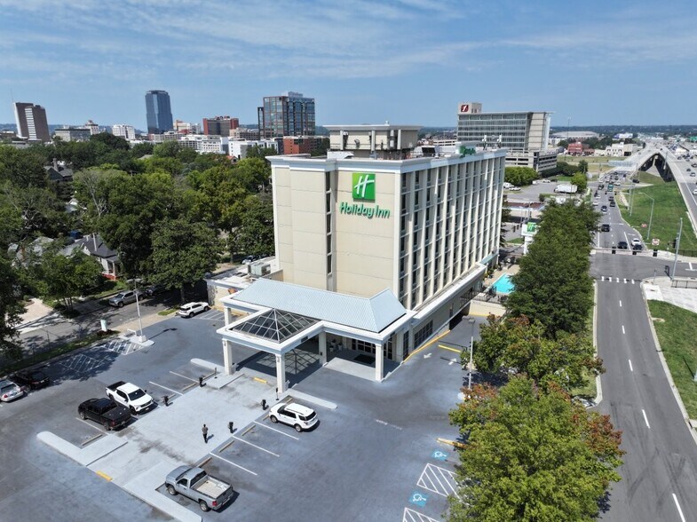 Primary Photo Of 600 Interstate 30, Little Rock Hotel For Sale
