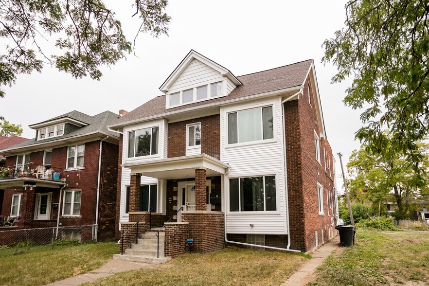 Primary Photo Of 7627 Poe St, Detroit Apartments For Sale