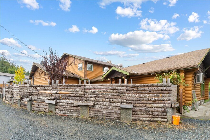 More Photos Of 1747 Nahmint Rd, Qualicum Beach Lodge Meeting Hall For Sale