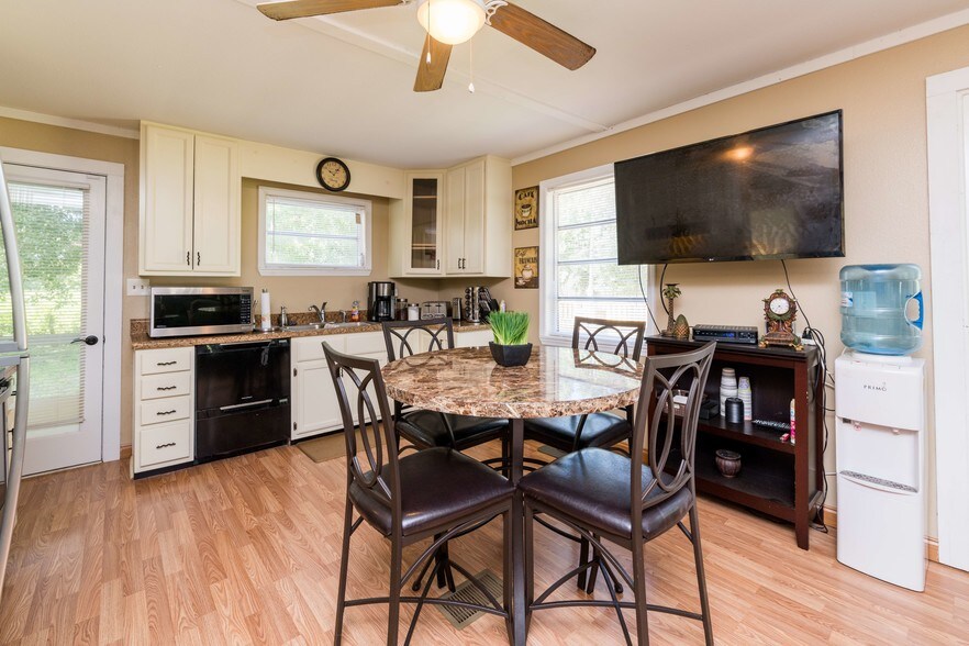More Photos Of 15458 Snow Memorial Hwy, Brooksville Assisted Living For Sale