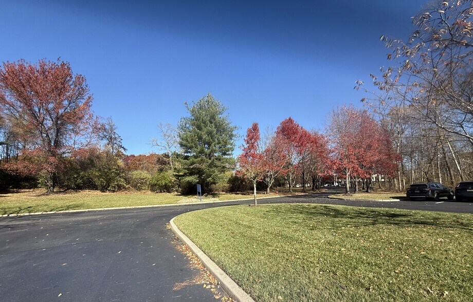 More Photos Of 570 Mount Pleasant Ave, Dover Warehouse For Lease