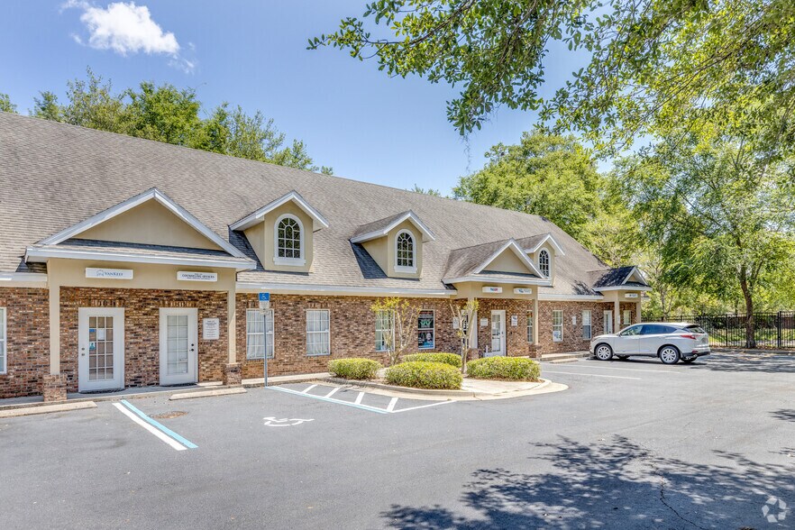 More Photos Of 2605 W Lake Mary Blvd, Lake Mary Unknown For Lease