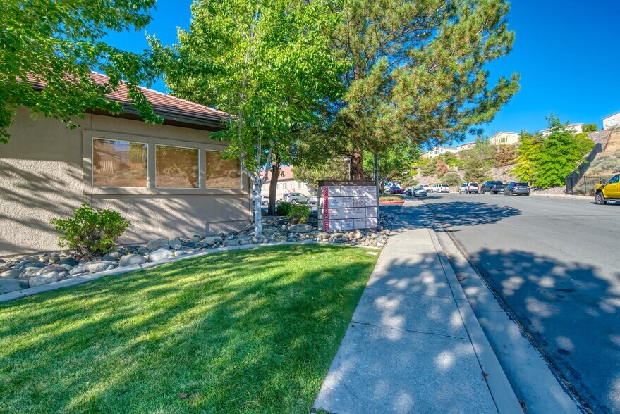 More Photos Of 2215 Green Vista Dr, Sparks Office For Sale